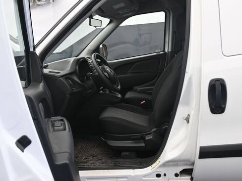 Used 2022 RAM ProMaster City Tradesman FWD image 19