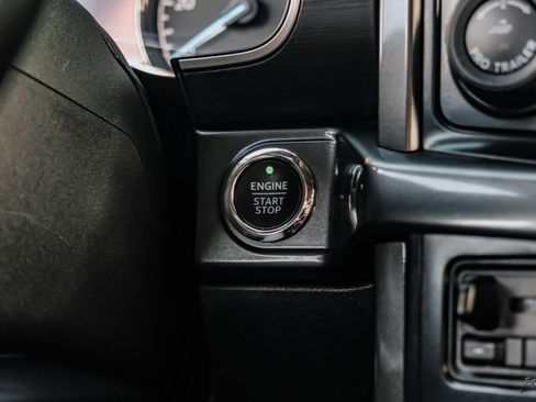 Used 2022 Ford F150 XLT w/ Equipment Group 302A High image 81