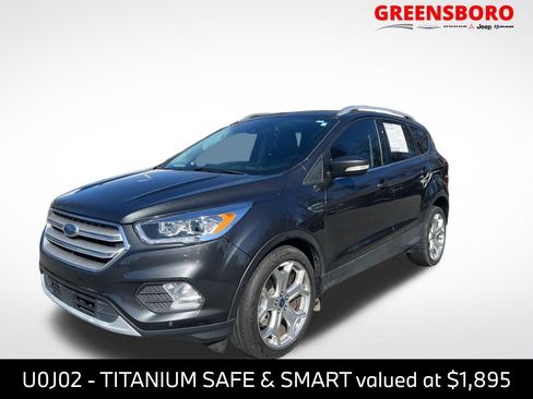 Used 2019 Ford Escape Titanium image 1