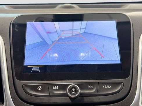Used 2020 Chevrolet Equinox Premier FWD image 12