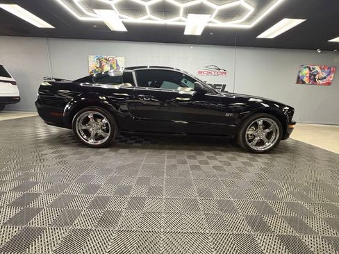 Used 2007 Ford Mustang GT RWD image 15
