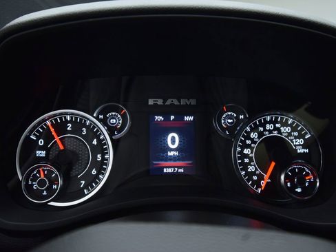 Used 2024 RAM 3500 Big Horn w/ Night Edition image 20