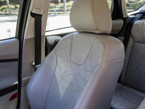 Used 2013 Ford Focus Electric Hatchback image 33