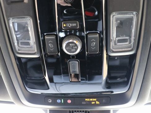 New 2026 GMC Yukon Elevation image 29