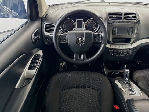 Used 2018 Dodge Journey SE w/ Mopar All Weather Group FWD image 25