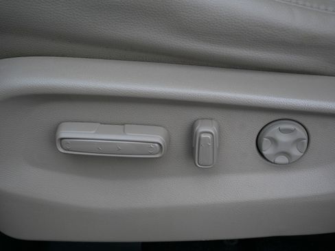 Used 2018 Honda Odyssey EX-L image 22