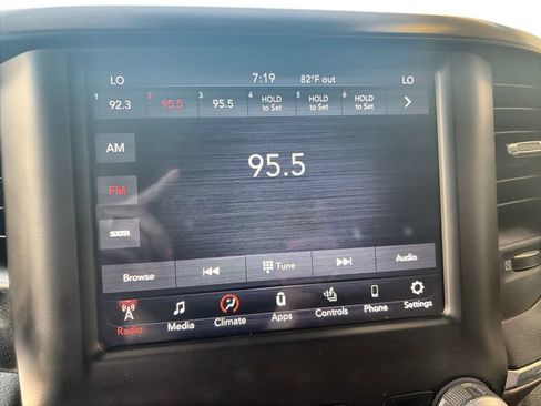 Used 2021 RAM 1500 Laramie w/ Off Road Group AWD/4WD image 13