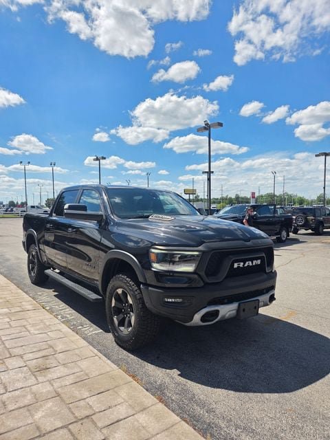 Used 2019 RAM 1500 Rebel w/ Rebel Level 2 Equipment Group AWD/4WD image 3