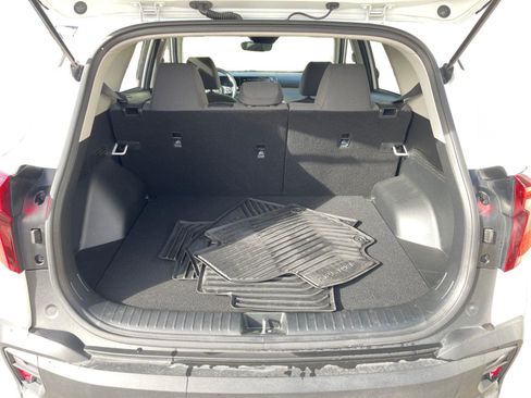 Used 2024 Kia Seltos LX image 5