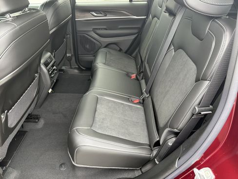 New 2026 Jeep Grand Cherokee Altitude RWD image 26