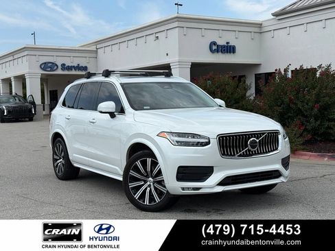 Used 2023 Volvo XC90 B5 Core w/ Protection Package AWD/4WD image 1
