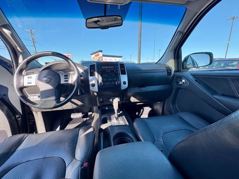 Used 2012 Nissan Frontier PRO-4X w/ Pro-4x Luxury Pkg image 22