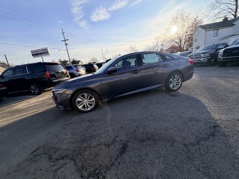Used 2018 Honda Accord LX image 22
