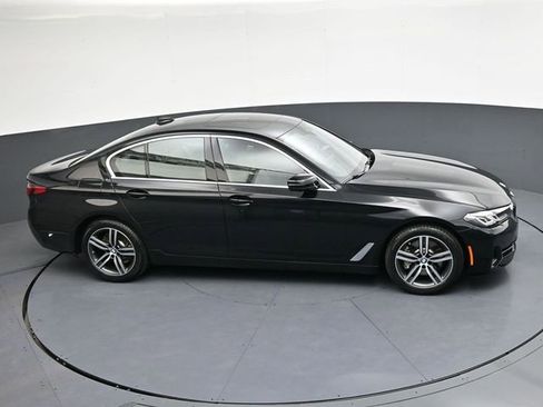 Used 2022 BMW 530i xDrive 530i xDrive w/ Premium Package image 21