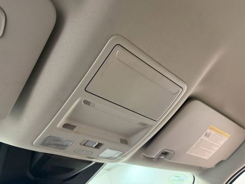 Used 2024 Ford Ranger Lariat w/ FX4 Off-Road Package image 82