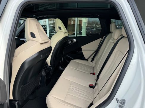 New 2026 BMW X3 xDrive30 w/ Premium Package image 9