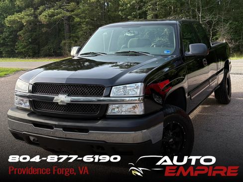 Used 2004 Chevrolet Silverado 1500 LS w/ Light Duty Power Package AWD/4WD image 1