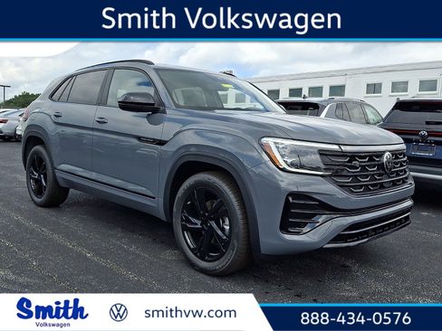 New 2026 Volkswagen Atlas Cross Sport SEL R-Line AWD/4WD image 1