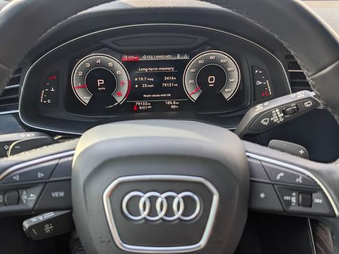Used 2021 Audi Q7 2.0T Premium w/ Convenience Package AWD/4WD image 9