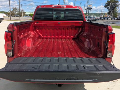 New 2026 Chevrolet Colorado Trail Boss AWD/4WD image 3