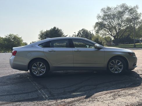 Used 2018 Chevrolet Impala LT w/ LT Convenience Package FWD image 4