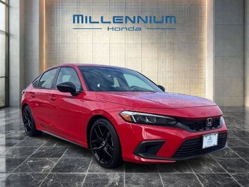 Used 2023 Honda Civic Sport image 7