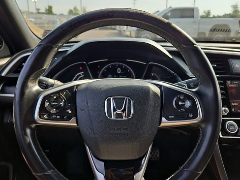 Used 2019 Honda Civic Sport image 18