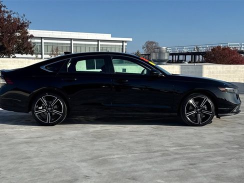 Certified 2025 Honda Accord Sport image 2