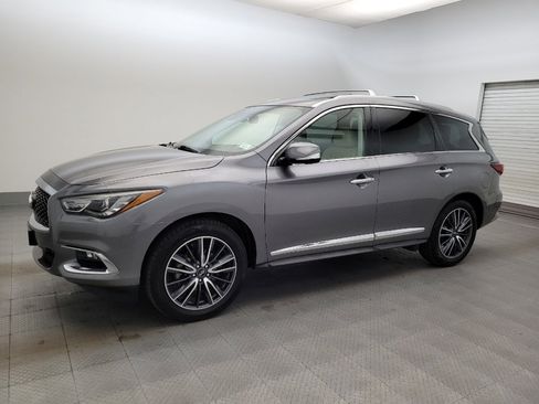 Used 2020 INFINITI QX60 Luxe w/ Sensory Package FWD image 2