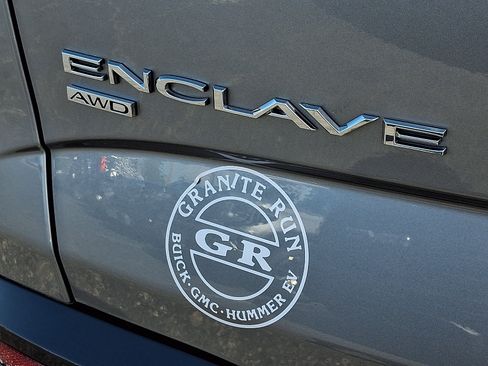Used 2023 Buick Enclave Essence w/ Experience Buick Package AWD/4WD image 29
