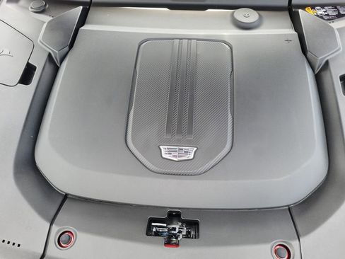 New 2026 Cadillac Lyriq V image 24
