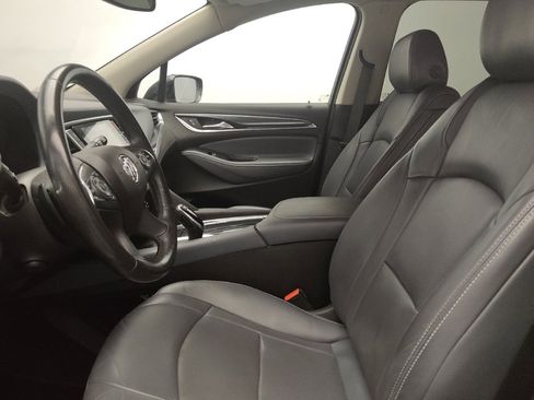Used 2018 Buick Enclave Premium w/ LPO, Luxury Package image 17