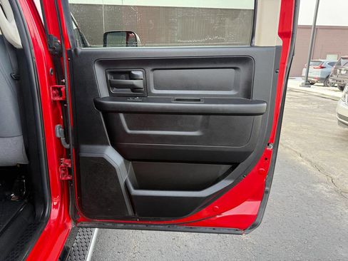 Used 2018 RAM 3500 Tradesman w/ Popular Equipment Group image 25