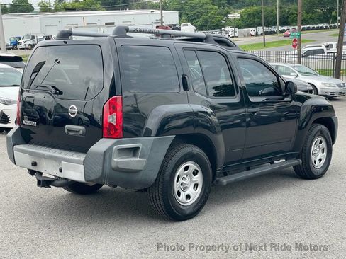 Used 2015 Nissan Xterra X RWD image 6