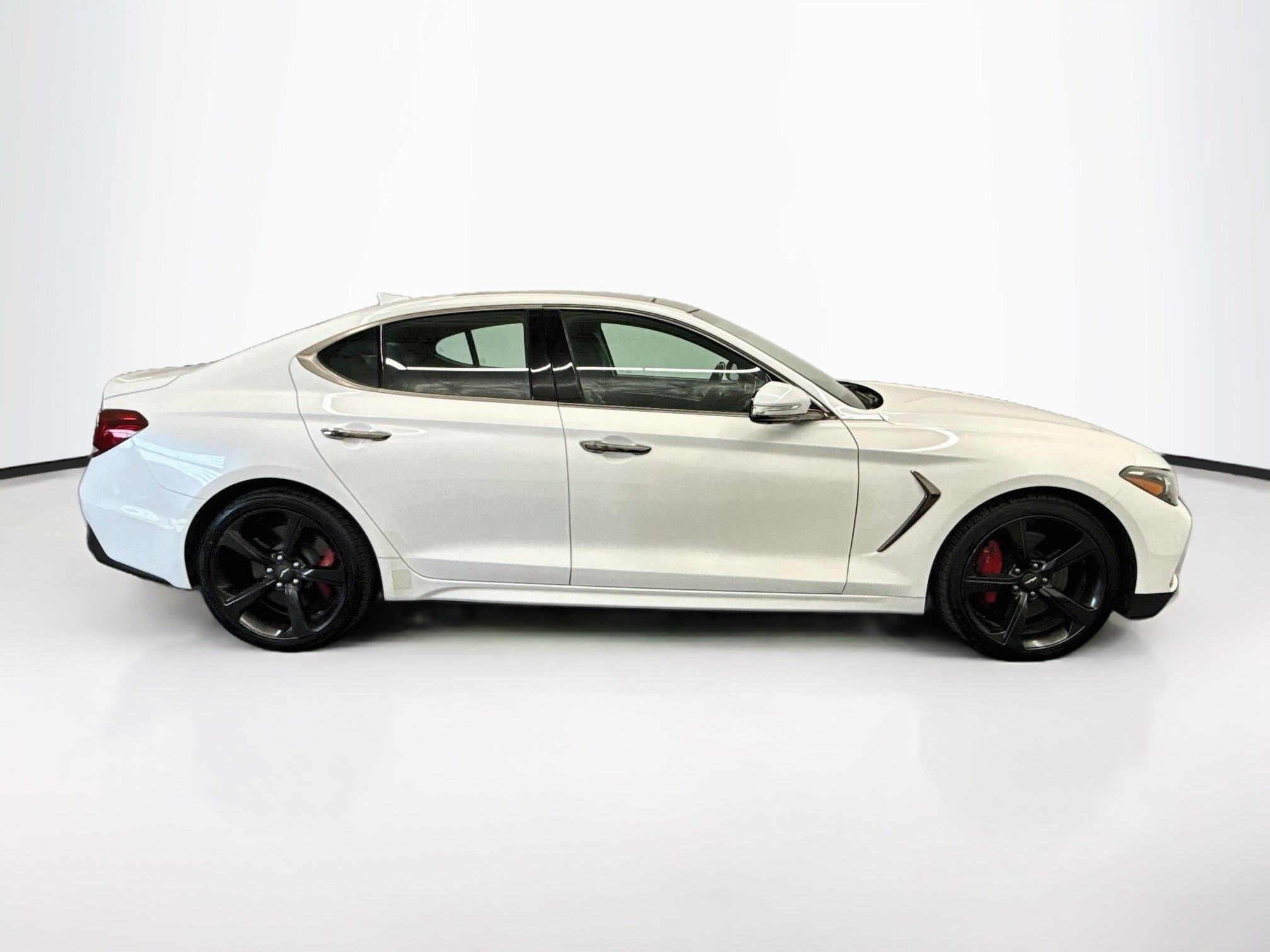 Used 2021 Genesis G70 3.3T w/ Sport Package RWD image 10
