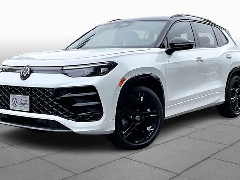 New 2026 Volkswagen Tiguan SE R-Line FWD image 1