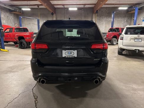 Used 2014 Jeep Grand Cherokee SRT8 w/ Luxury Group II image 4