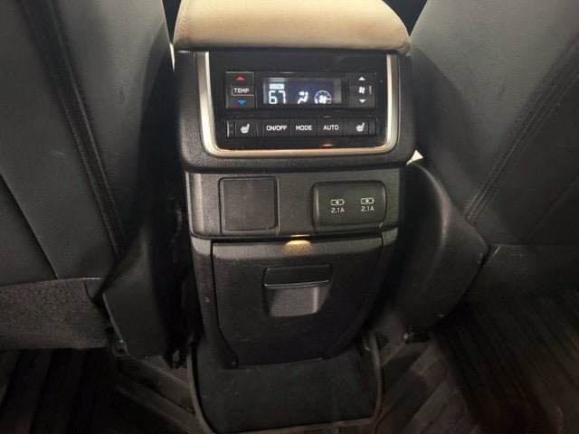 Used 2022 Subaru Ascent Limited w/ Technology Package AWD/4WD image 22