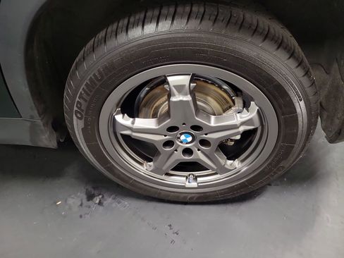 Used 2023 BMW X1 xDrive28i w/ Premium Package image 10