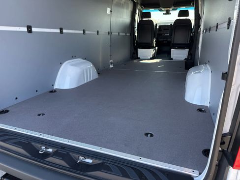 New 2026 Mercedes-Benz Sprinter 2500 image 17