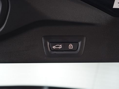 Used 2019 BMW X5 xDrive40i w/ Convenience Package image 19