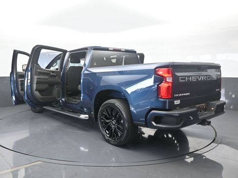 Used 2022 Chevrolet Silverado 1500 RST image 76