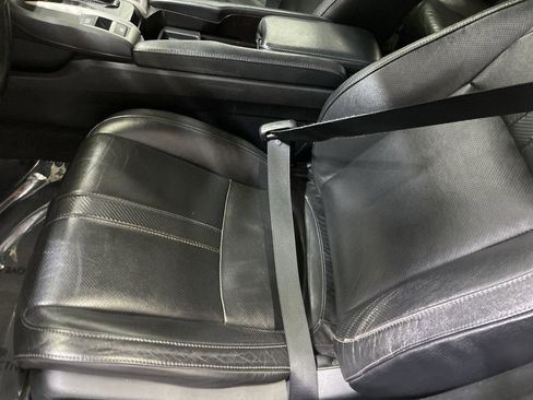 Used 2017 Honda Civic Touring image 11