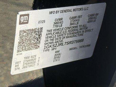 Used 2025 GMC Yukon XL Denali AWD/4WD image 35