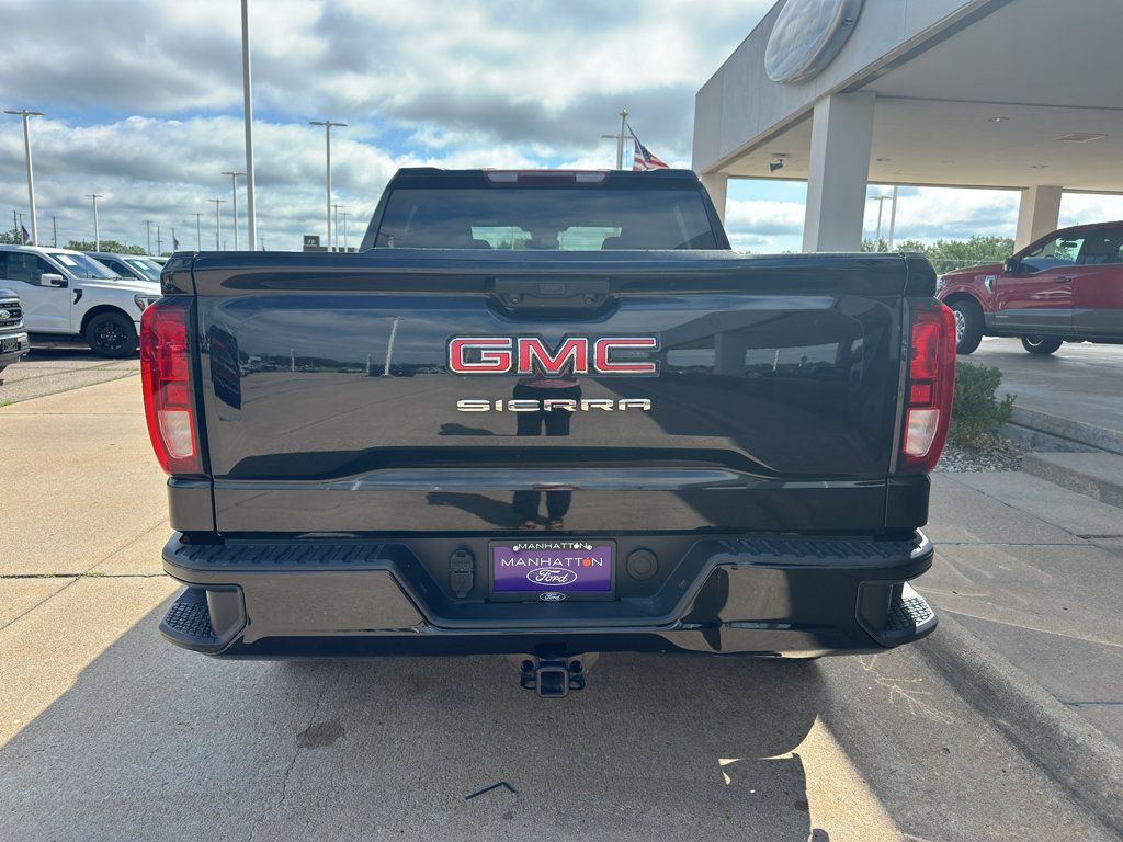Used 2024 GMC Sierra 1500 Pro w/ Graphite Edition AWD/4WD image 3