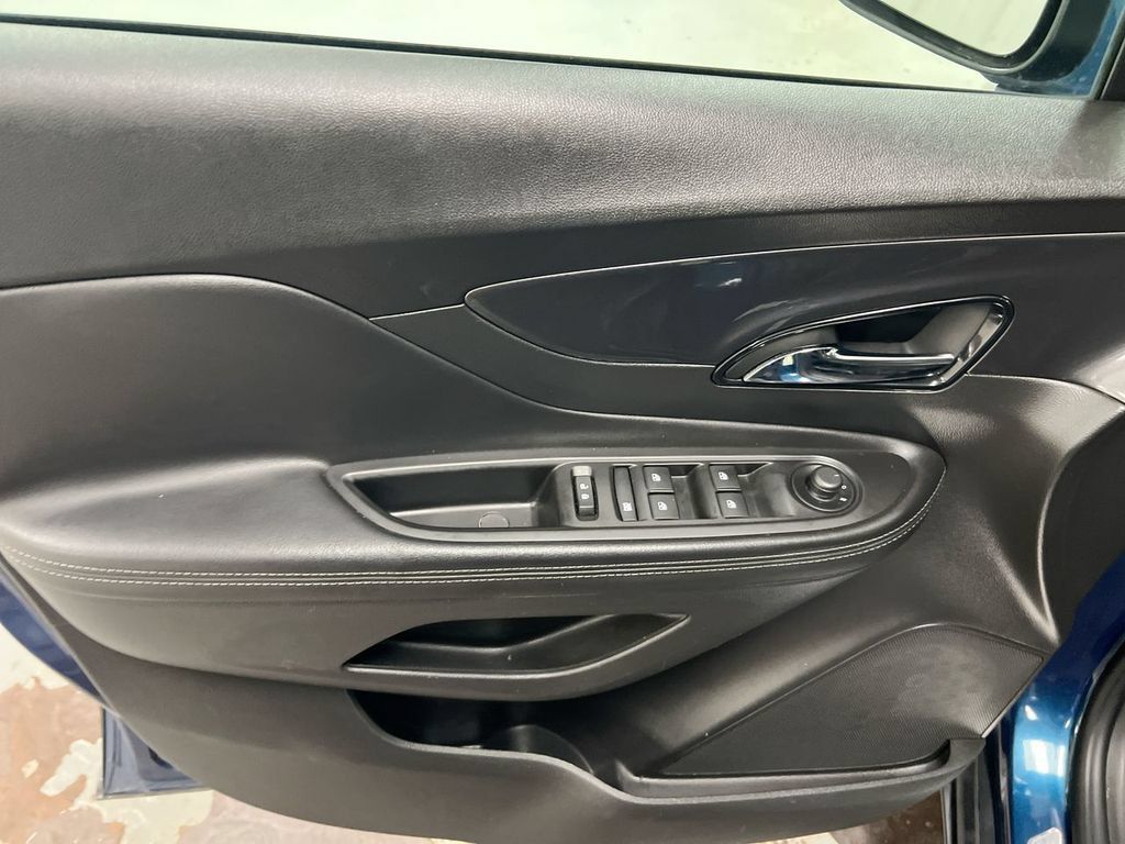 Used 2019 Buick Encore Preferred FWD image 20