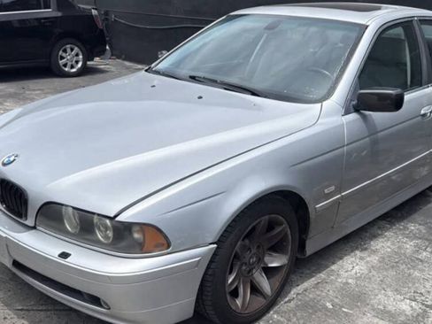 Used 2003 BMW 525i Sedan RWD image 4