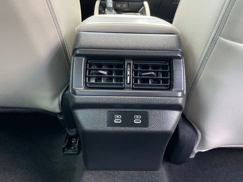 Certified 2025 Honda Accord Touring image 39