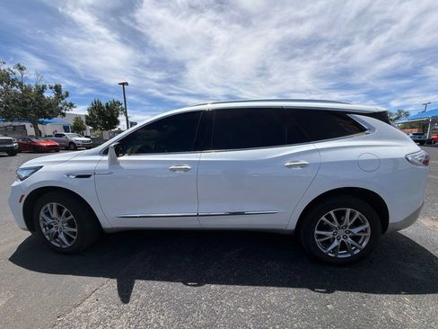 Used 2024 Buick Enclave Essence w/ Experience Buick Package AWD/4WD image 4