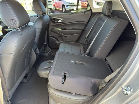 New 2026 Chevrolet Trax LT w/ LT Convenience Package image 14